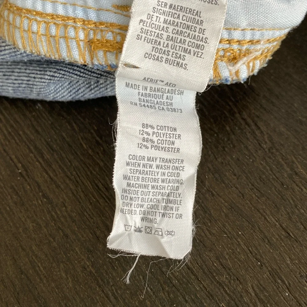 Aerie distressed denim shorts - Picture 4 of 8